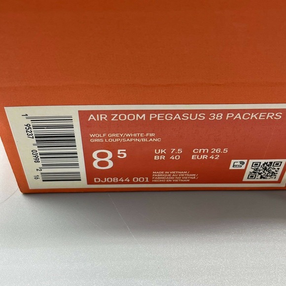 Nike Zoom Pegasus 38 Men Size 8.5 NFL Green Bay Packers Running Shoes DJ0844-001 main image 7